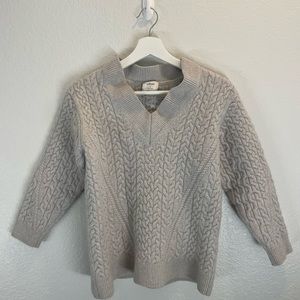 Aritzia Wilfred Grey Sweater